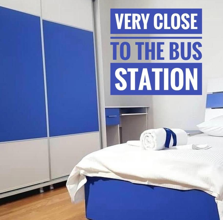 Bus Station Hostel Pristina Eksteriør billede